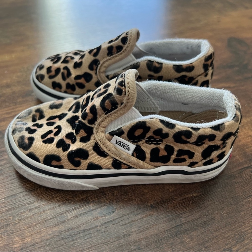 Vans Kids Slip-On Sneakers - Leopard Print Tan & Black